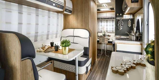 Classic Motorhome – 5 Berth