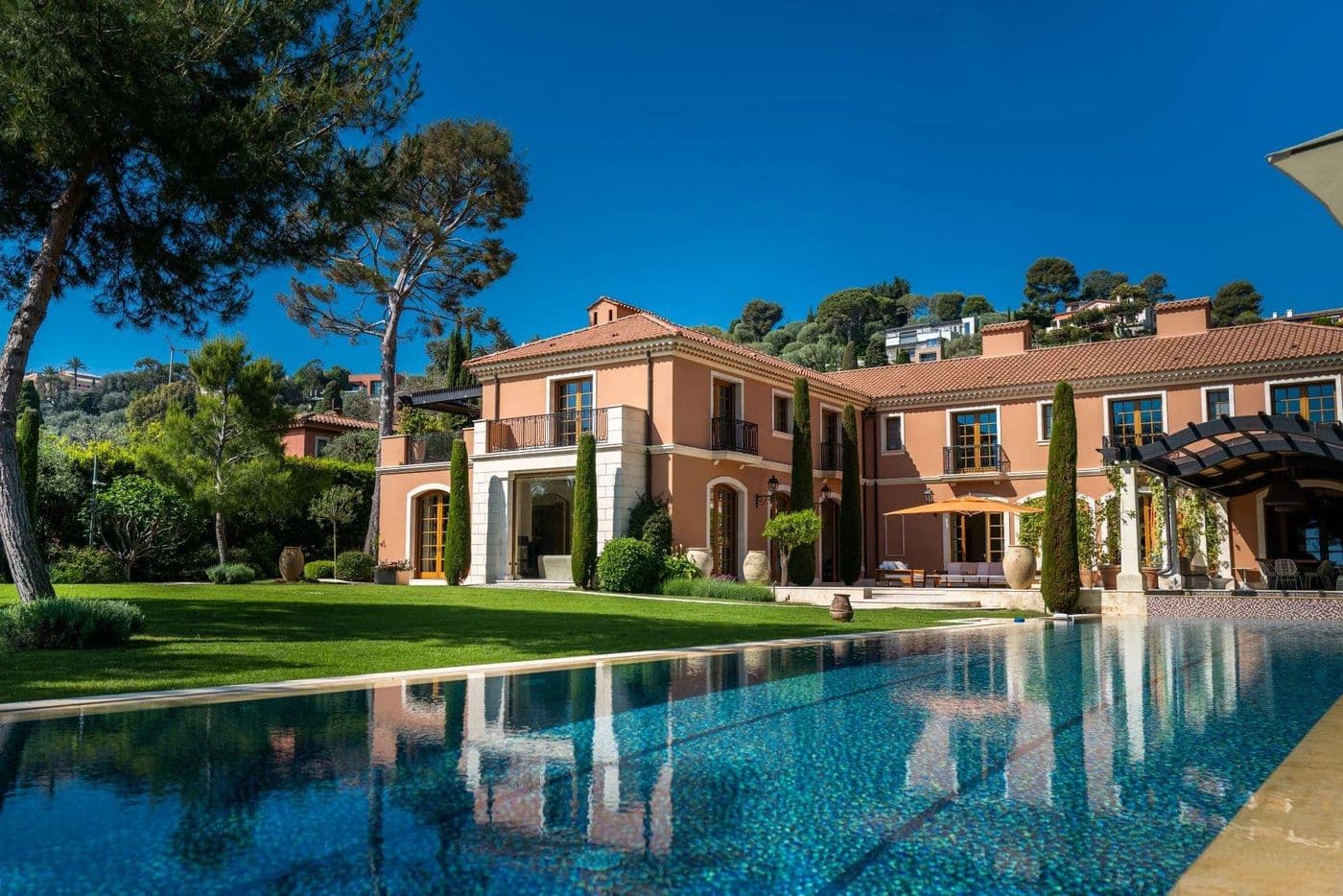 Private villas